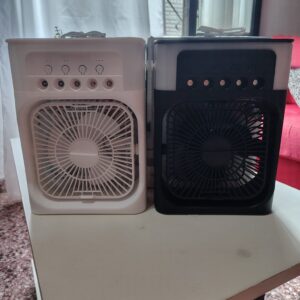 Miniventilador con humificador carga USB