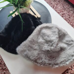 Piluso de mujer peluche